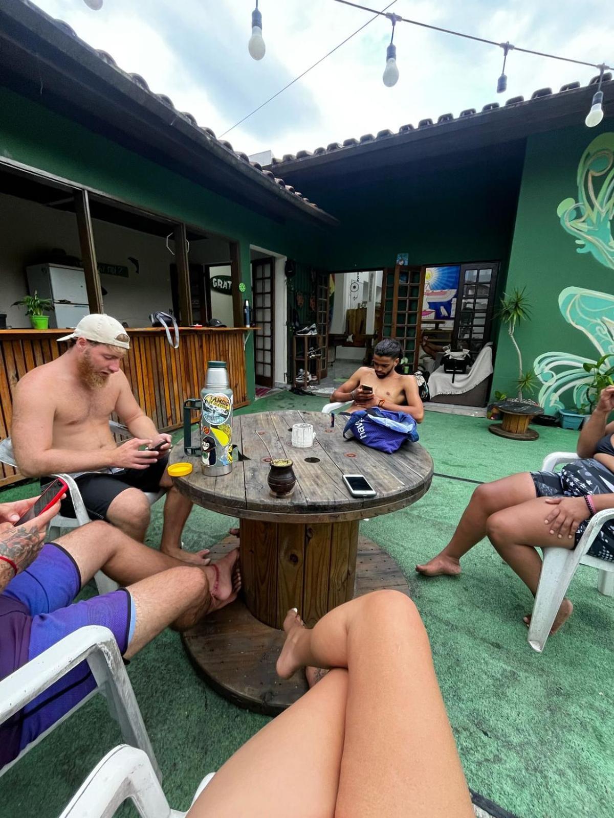 Da Lua Hostel Ubatuba Exterior photo